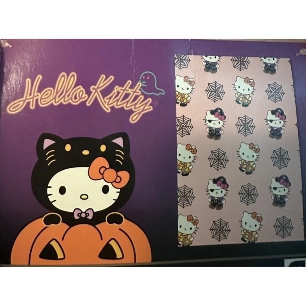 Hello Kitty Halloween Plush Throw Blanket Pink Spiderweb Pirate New 50" x 70" - Picture 3 of 4